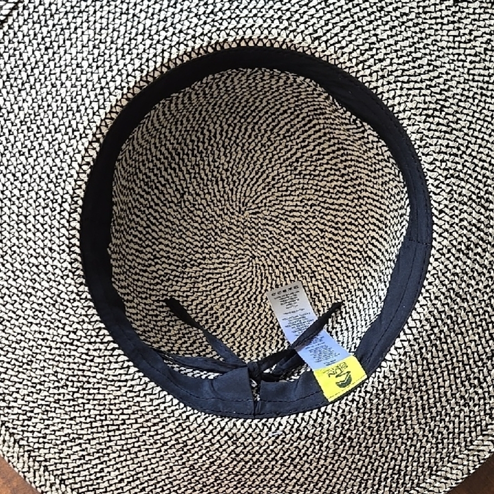 Sunday Afternoons Sun Hat - Picture 4 of 5